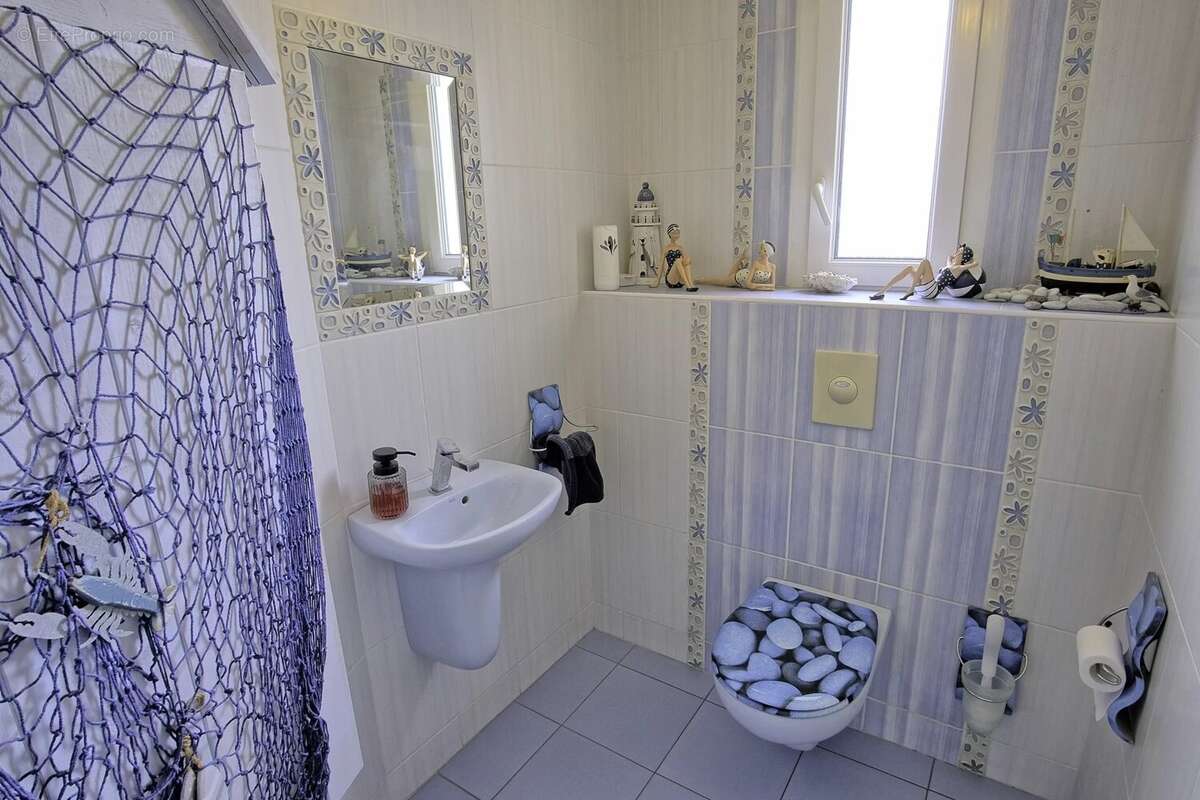 Maison à AMFREVILLE