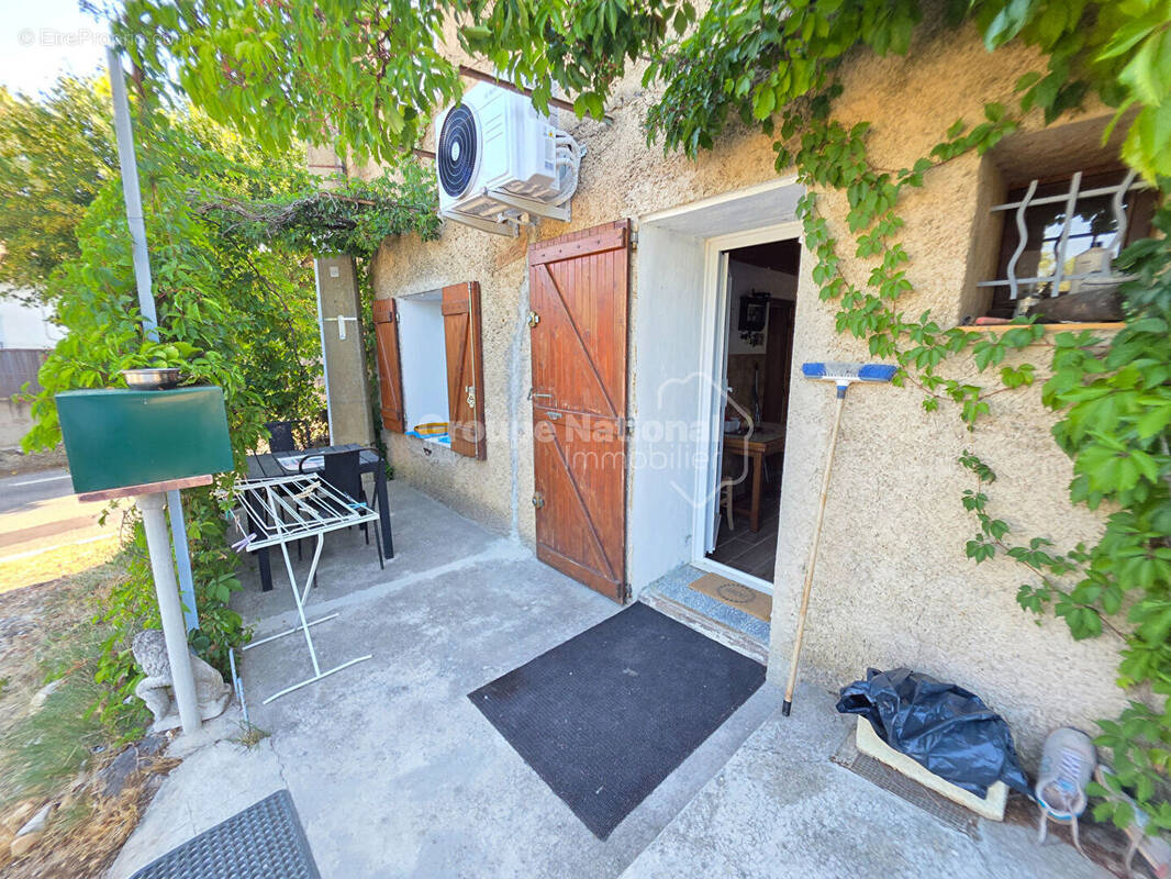 Appartement à SAINT-JULIEN