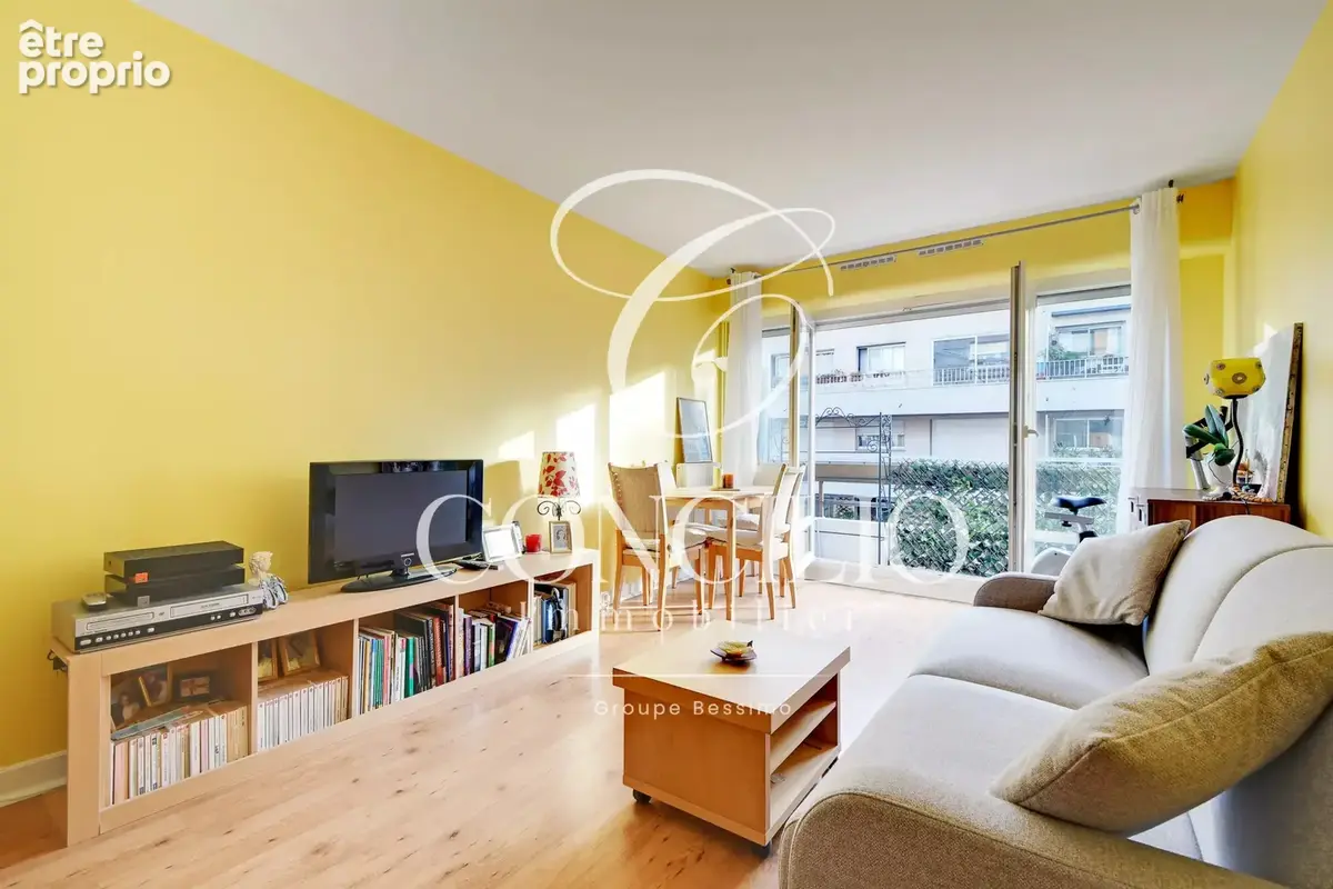 Paris 13e – butte-aux-cailles / montsouris – studio de 31 m² avec balcon - photo 5