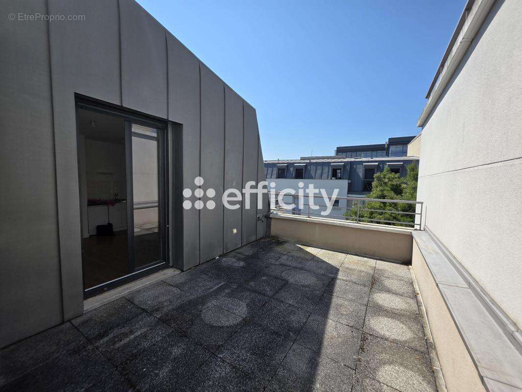 Appartement rénové - photo 9