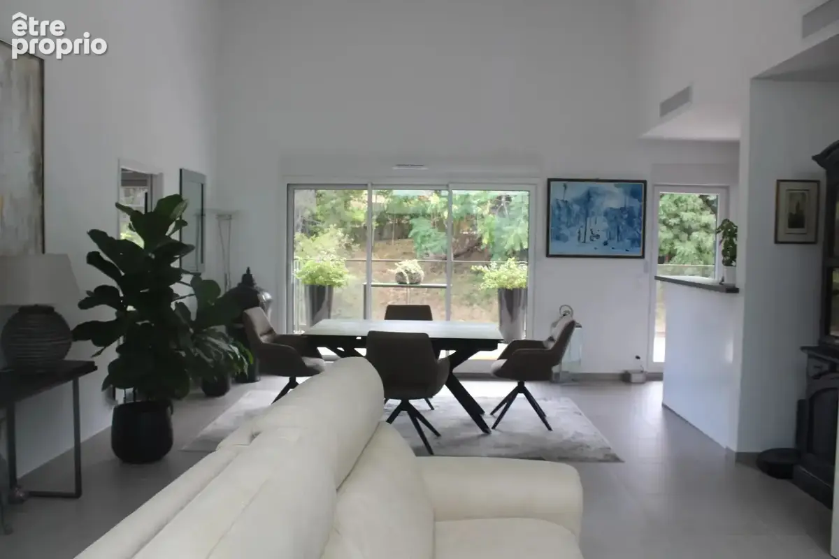 GRASSE SUD, superbe villa- appartement récent - photo 6