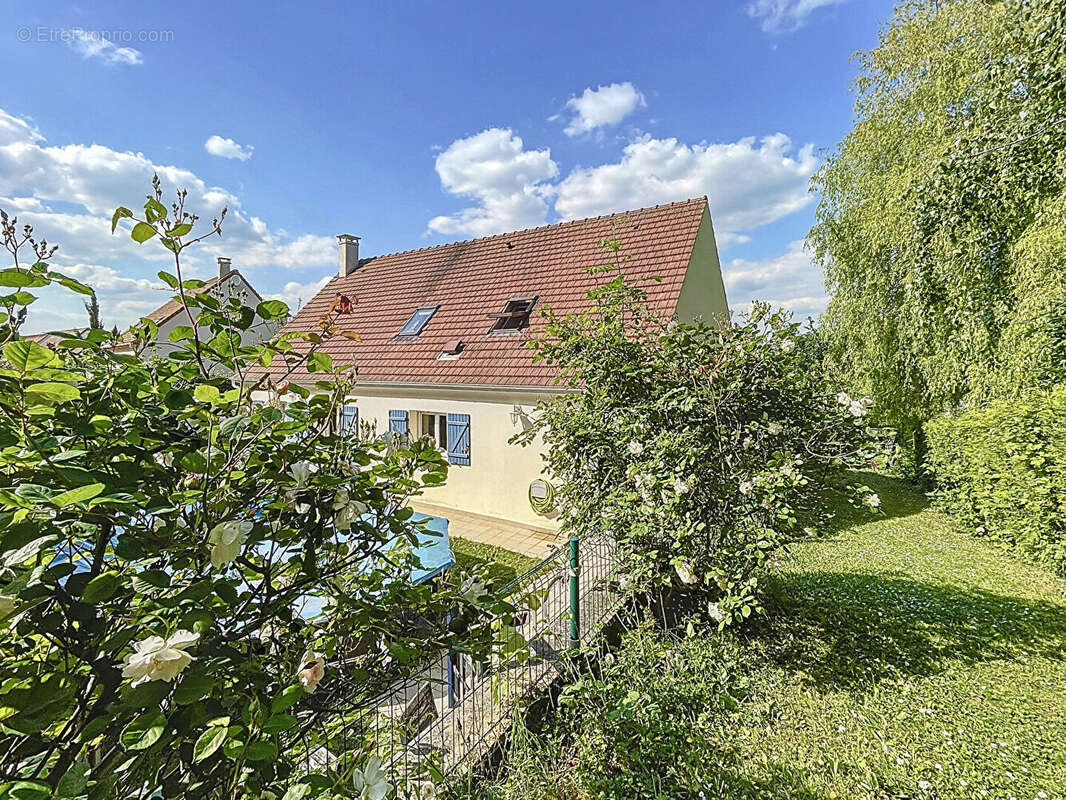 Maison à SAINT-GERMAIN-DE-LA-GRANGE