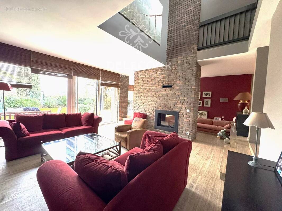 Maison à VIRY-CHATILLON