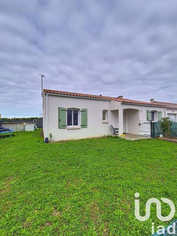 Photo 1 - Maison à MONTROY