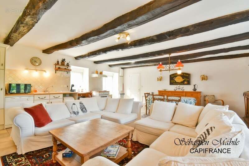 Maison en pierres rénovée 5 pièces à Saint Broladre (35) en Baie du Mont Saint Michel - photo 8