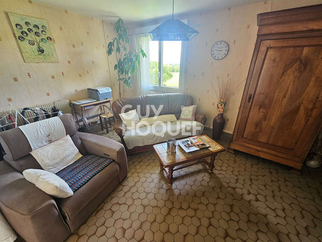 Maison à FONTENAY-LE-COMTE