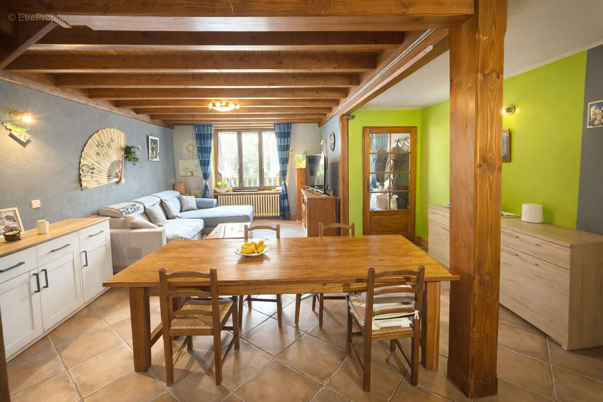 Maison à GRESY-SUR-ISERE