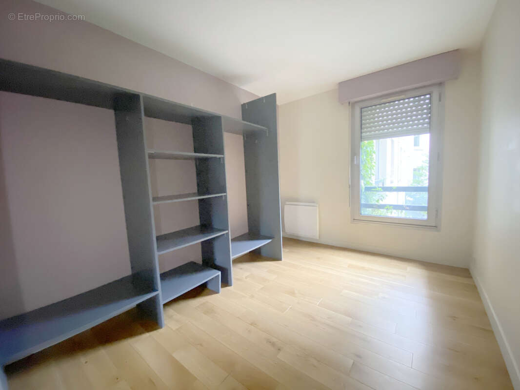 Appartement à CHARENTON-LE-PONT