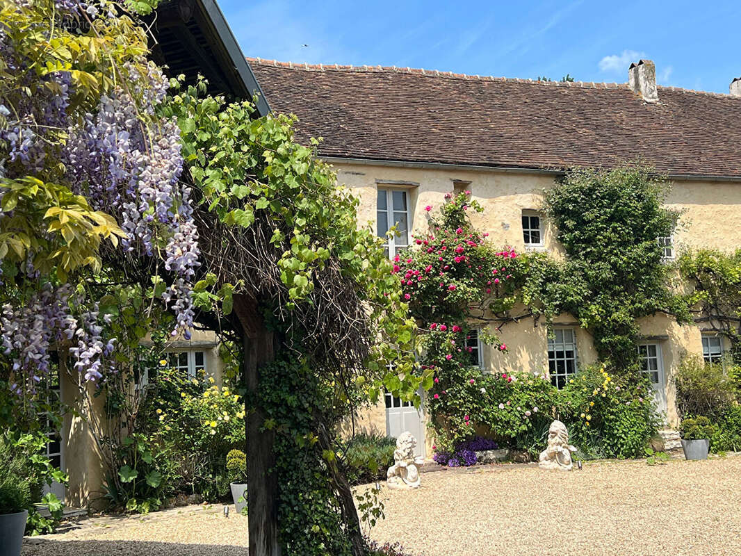 Maison à FEUCHEROLLES