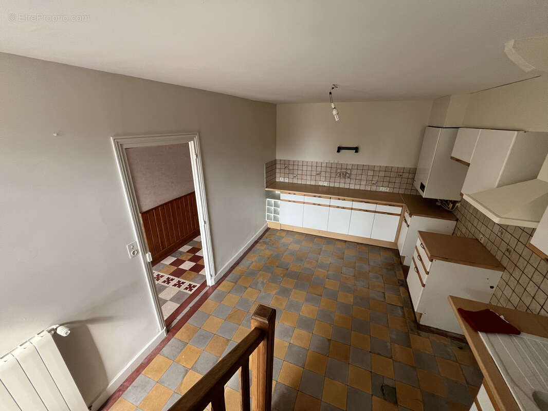 Maison à SAINTE-FLORINE