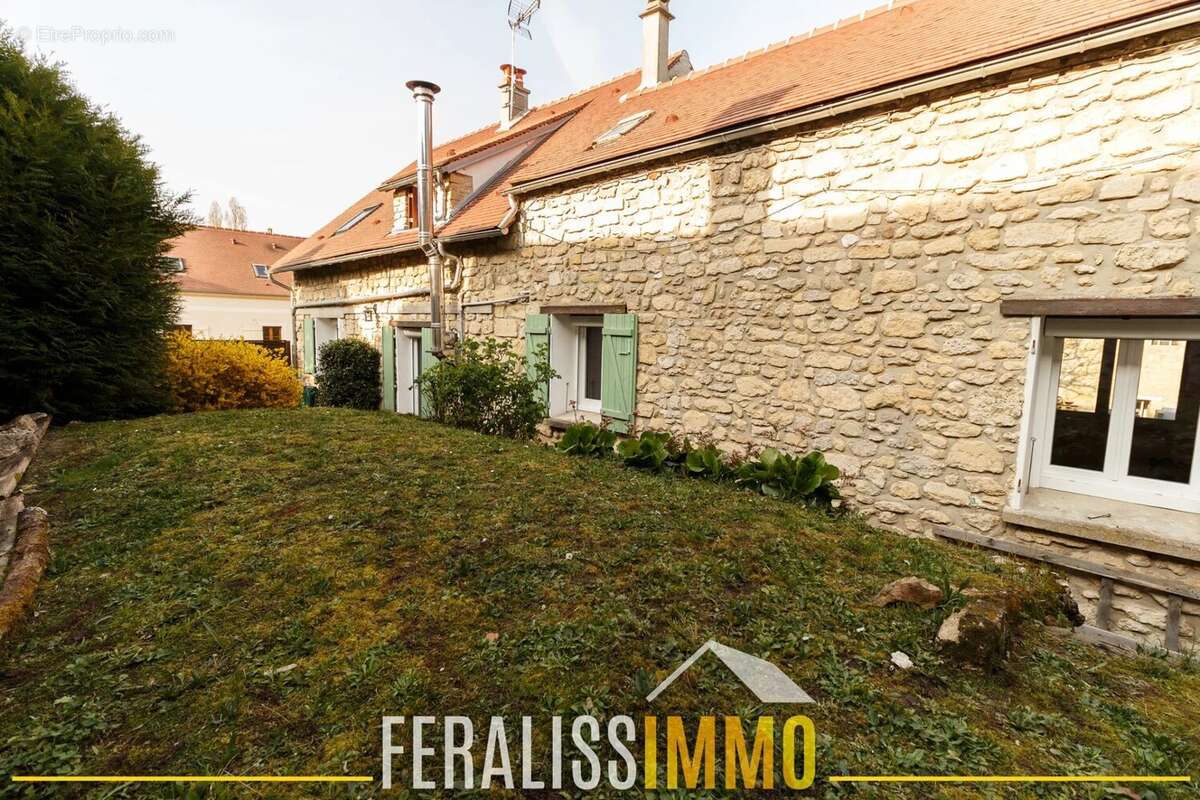 Maison à CERGY