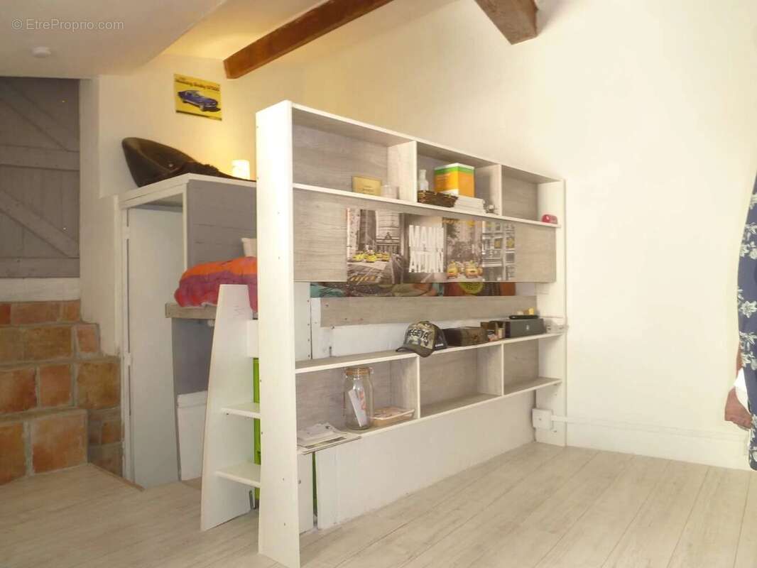 Maison à TOUET-SUR-VAR