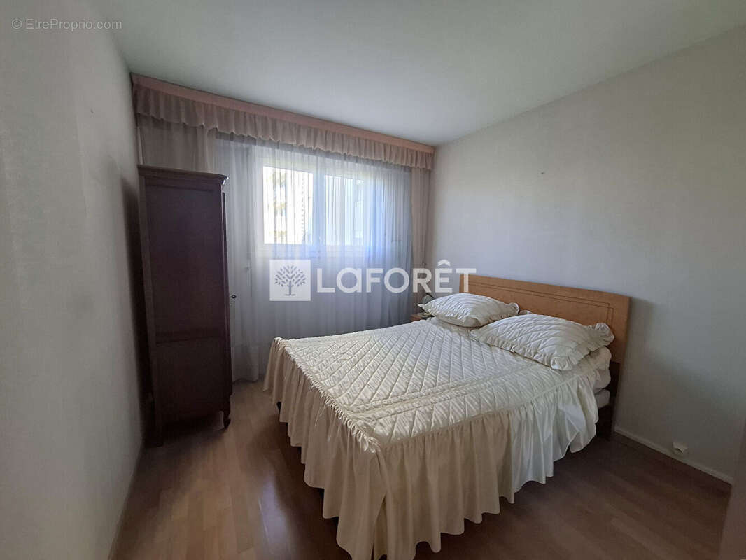 Appartement à VILLEMOMBLE