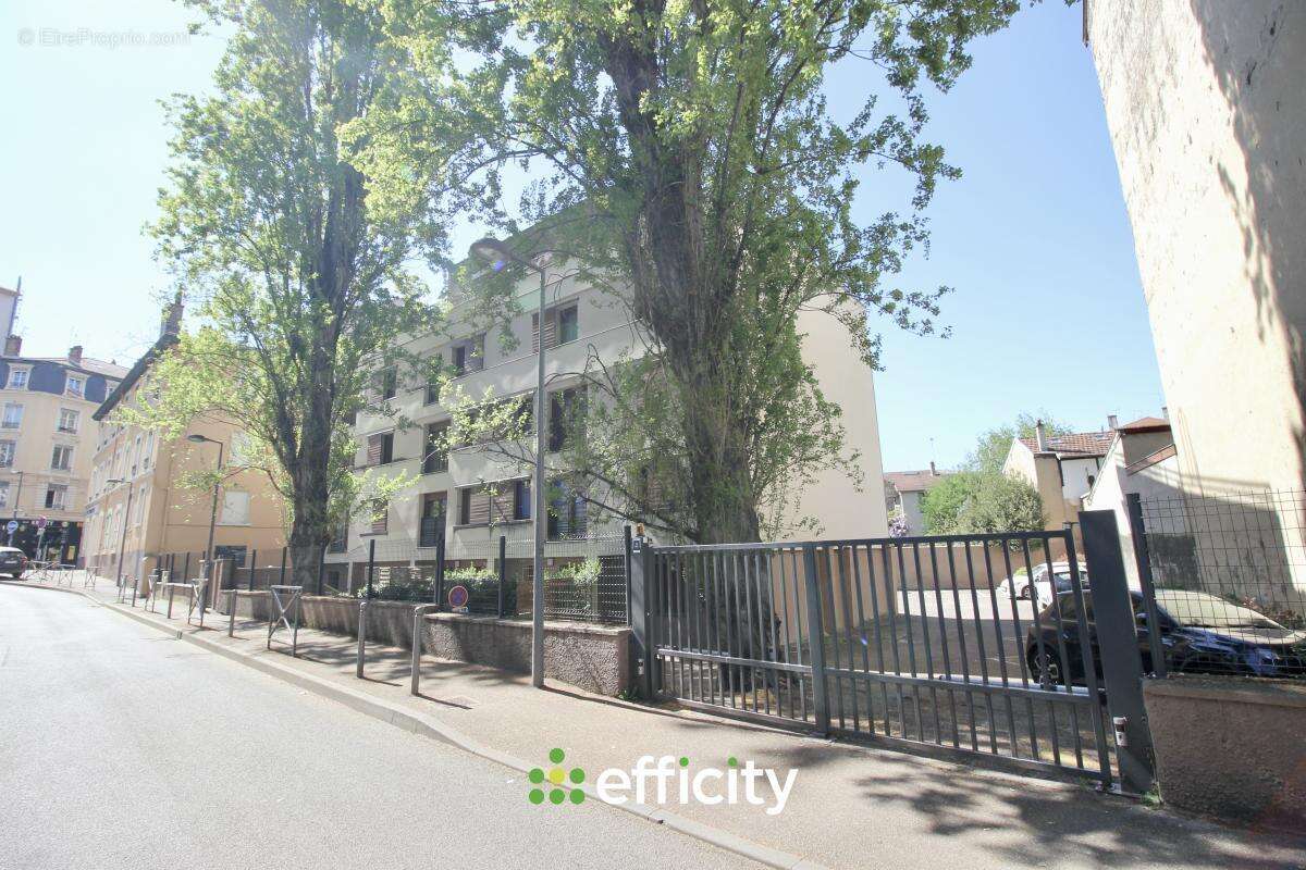 Appartement à VILLEURBANNE