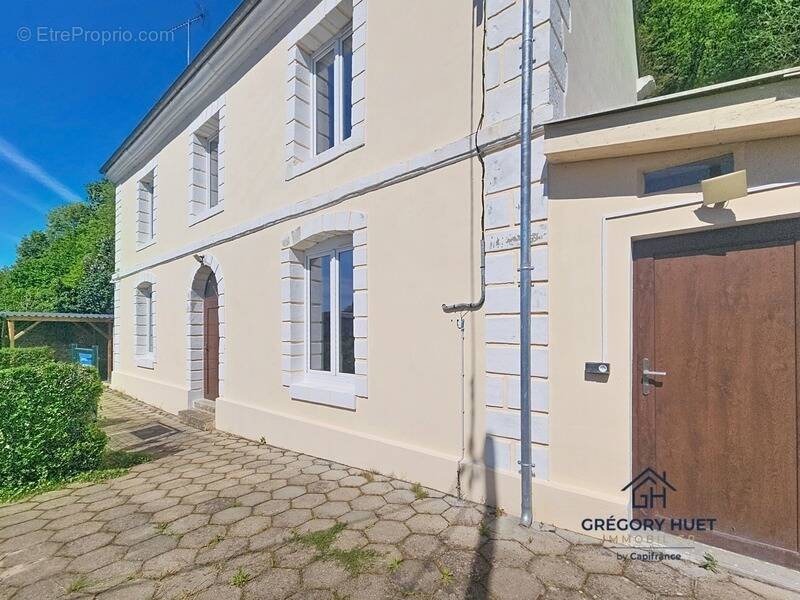 Maison à MONTFORT-SUR-RISLE