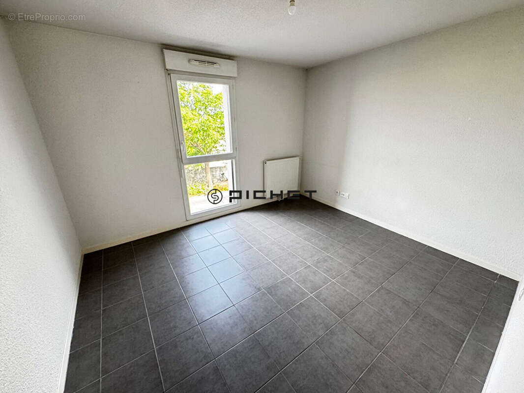 Appartement à CENON