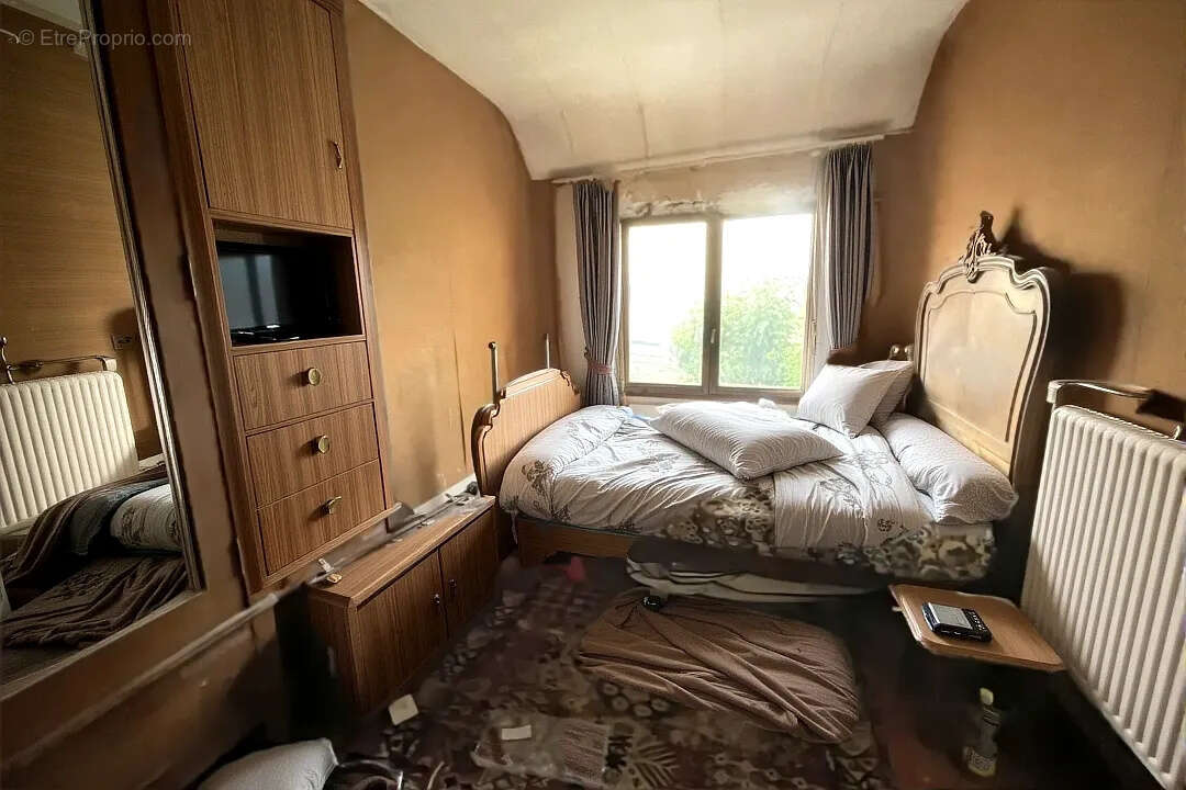 Maison à QUINCY-VOISINS