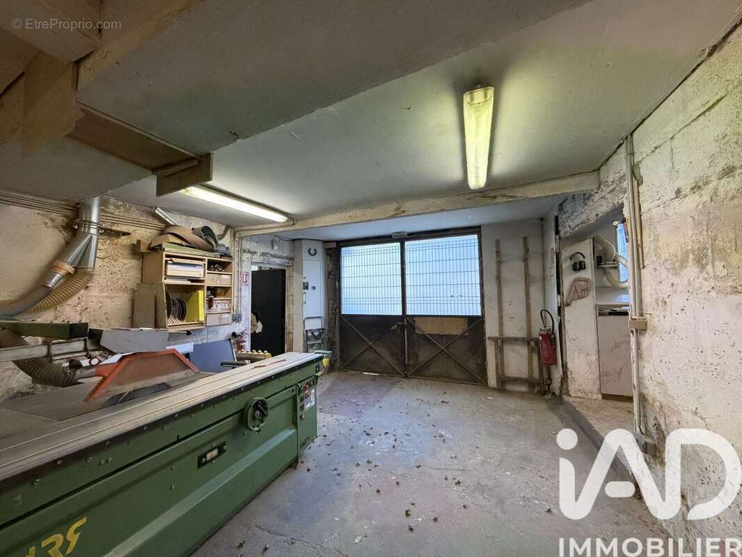 Appartement 250 m² à Angouleme  - photo 3