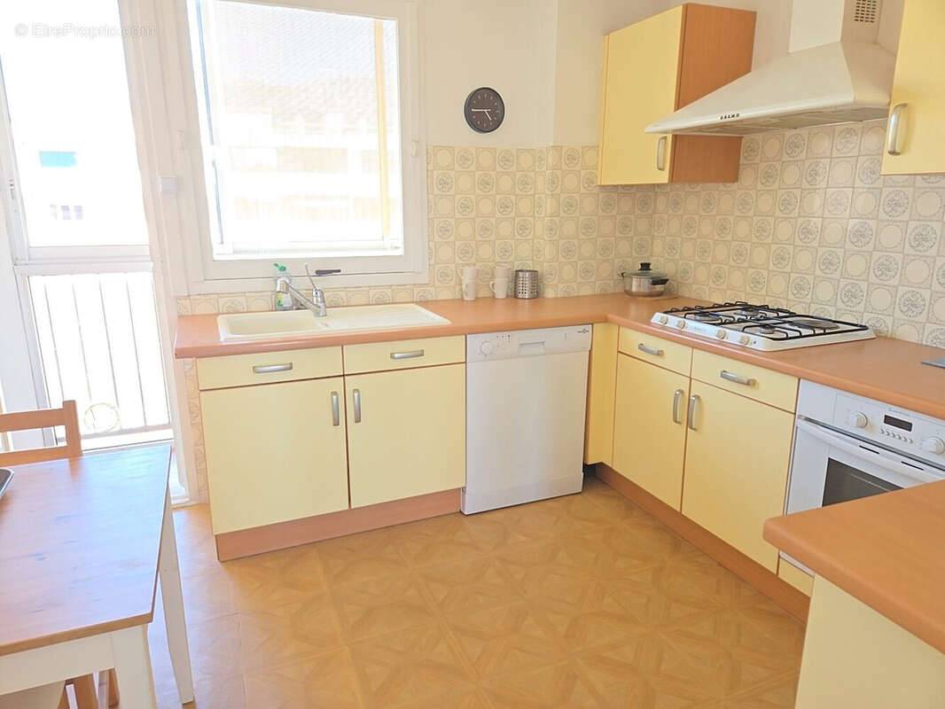 Appartement à LA VALETTE-DU-VAR