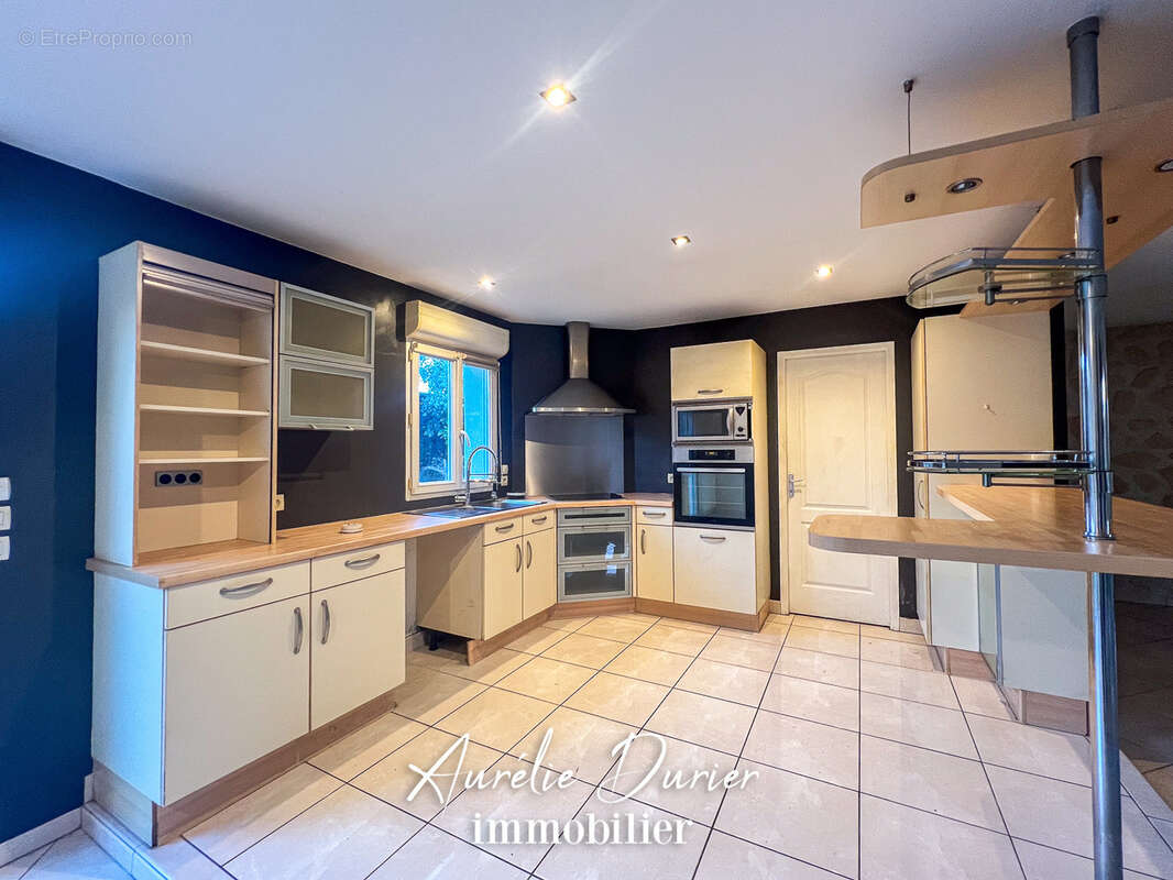 Maison à BALLAN-MIRE