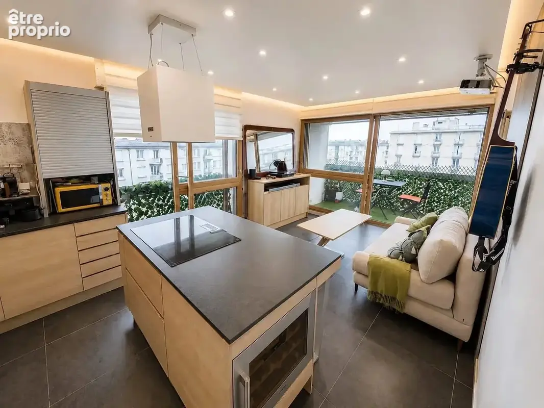 Appartement à PARIS-12E