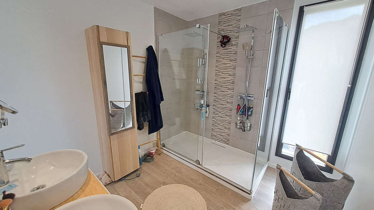 Maison à SAINT-REMY-LES-CHEVREUSE