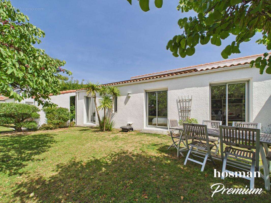 Maison à DOMPIERRE-SUR-MER