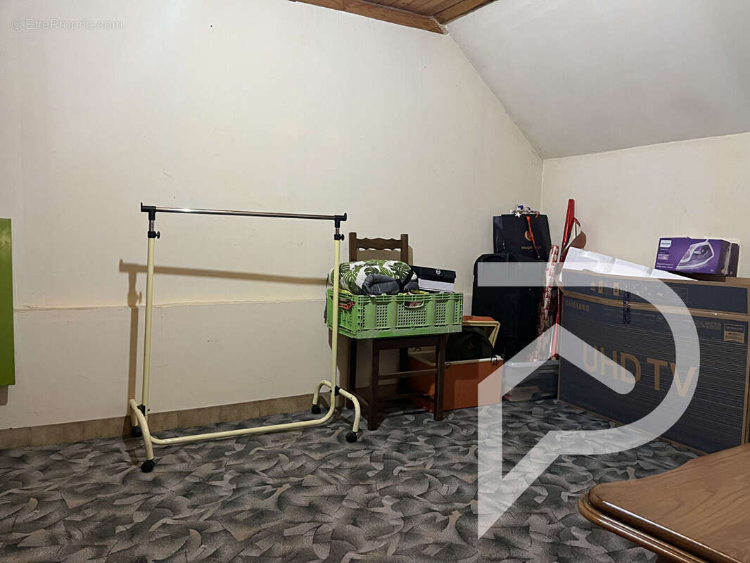 Maison à GRANDVILLERS-AUX-BOIS