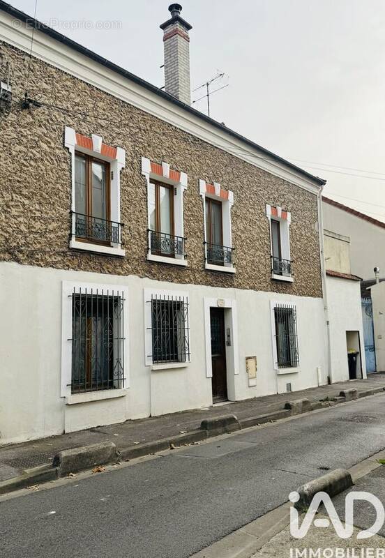 Photo 1 - Appartement à CHAMPIGNY-SUR-MARNE