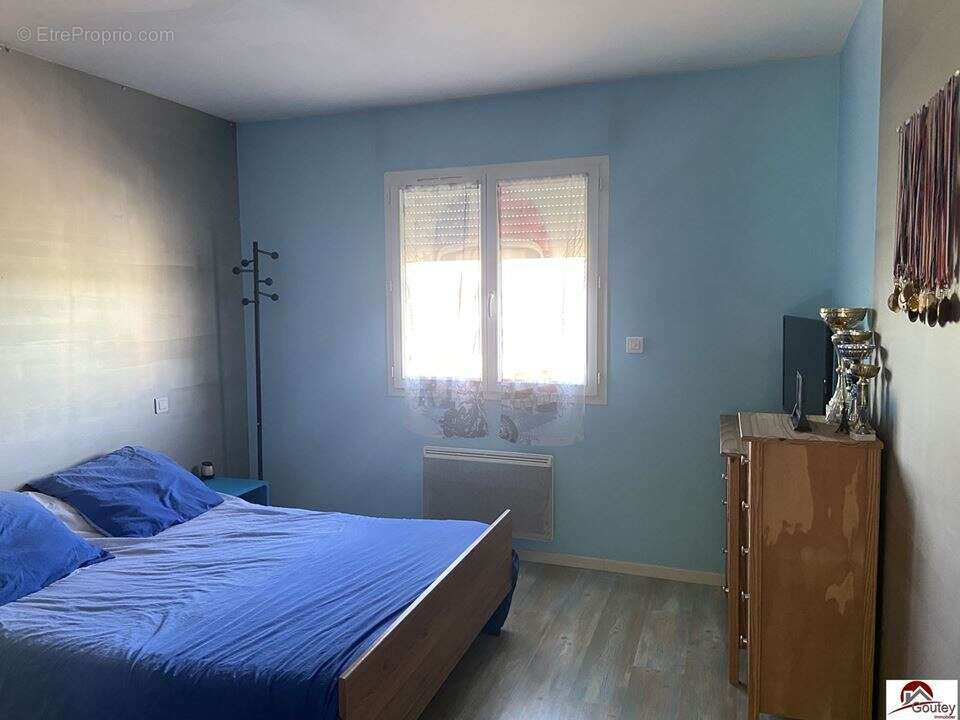 Maison 114 m² à Changy  - photo 9