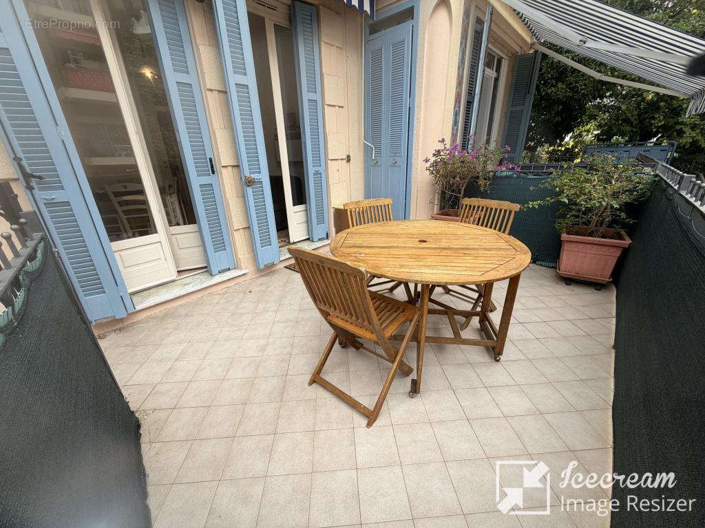 Appartement à MENTON