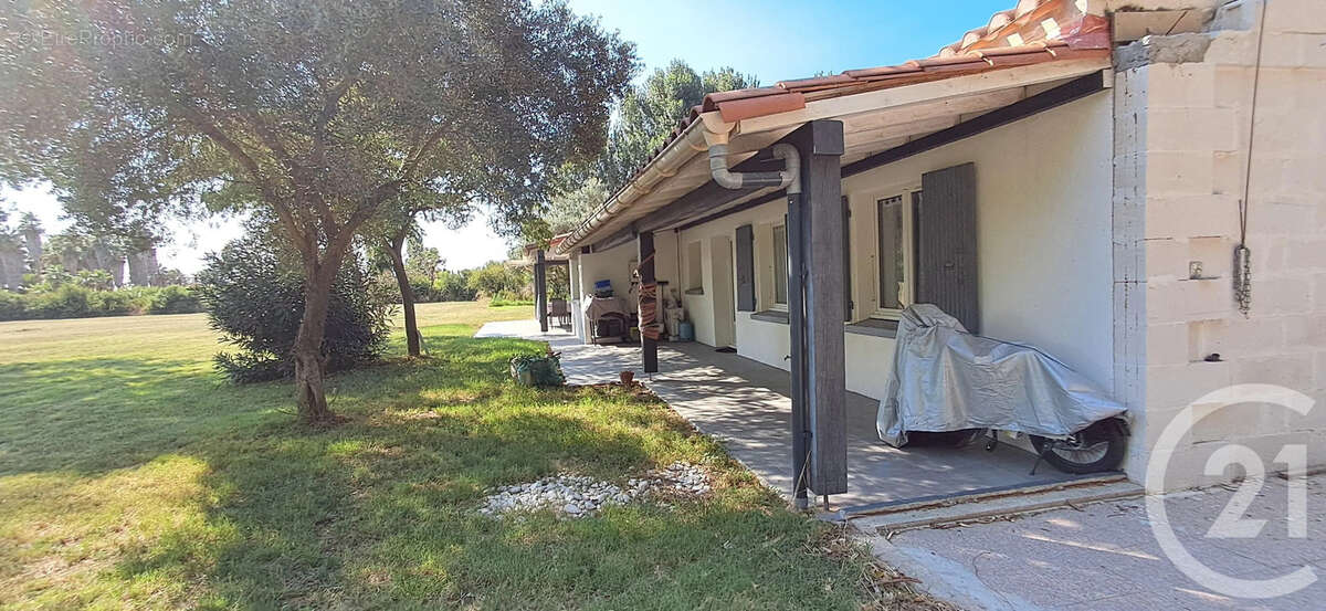 Maison à SAINT-CYPRIEN