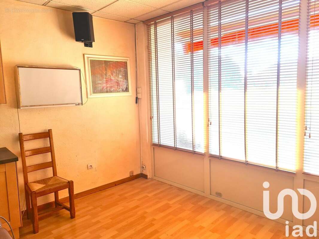 Photo 4 - Appartement à SEPTEMES-LES-VALLONS