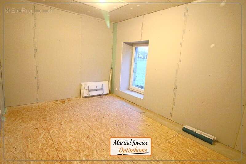 Maison à LE CHATELLIER