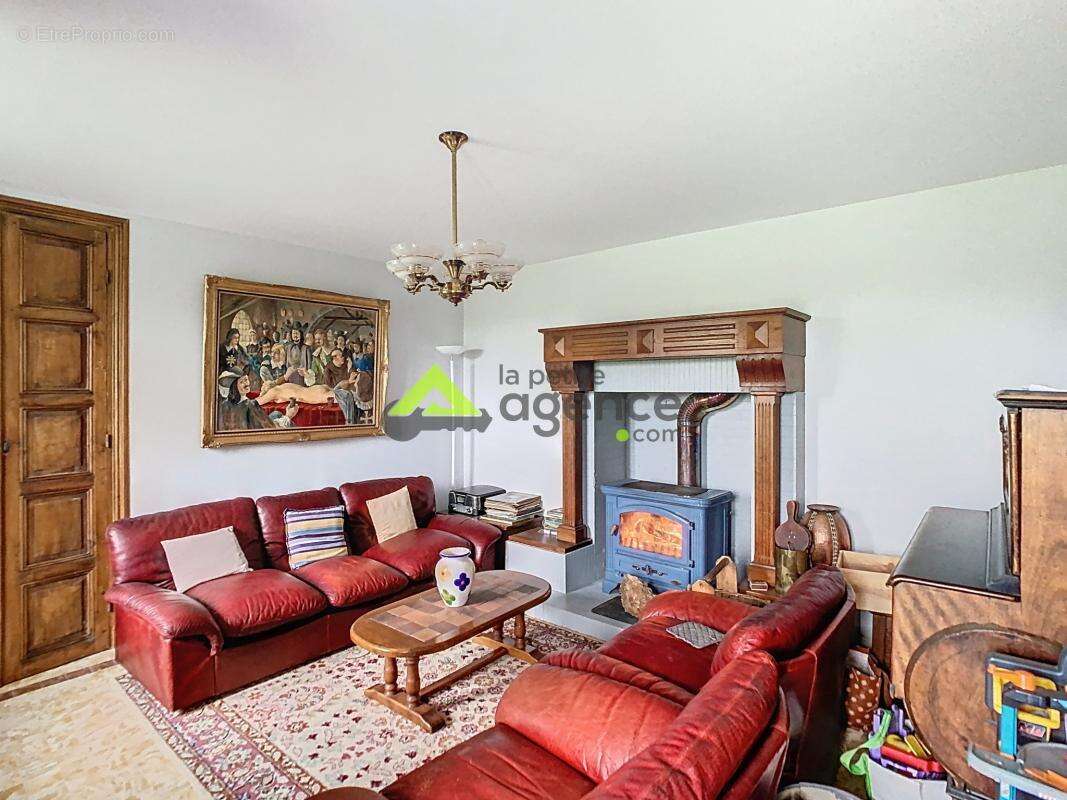 Maison à CHAMPAGNAT