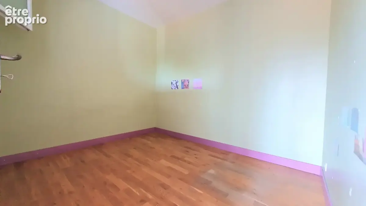 Appartement YZEURE CENTRE 108.12m2 - photo 15