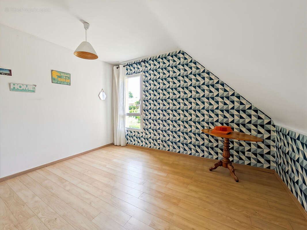 Maison à SAINT-GONDRAN