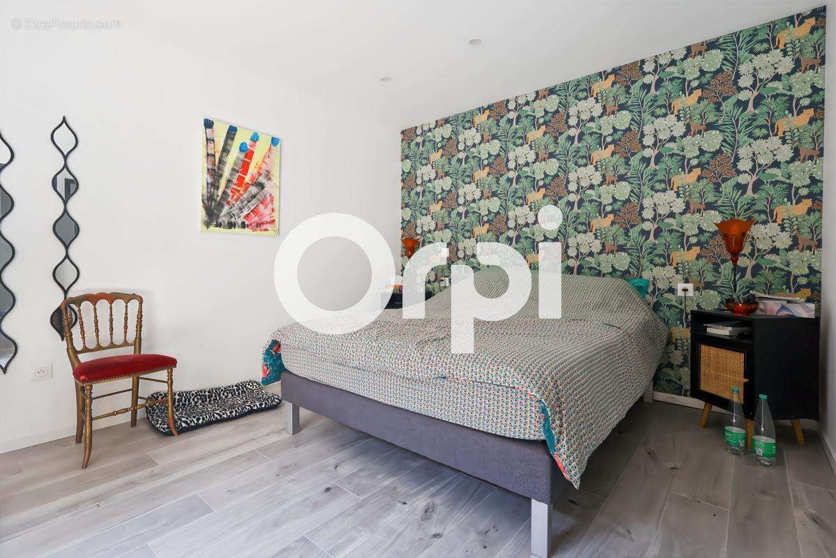 Maison semi-plain-pied, 4 chambre(s), cour/terrasse et cave à MALO-LES-BAINS (59240) - photo 6
