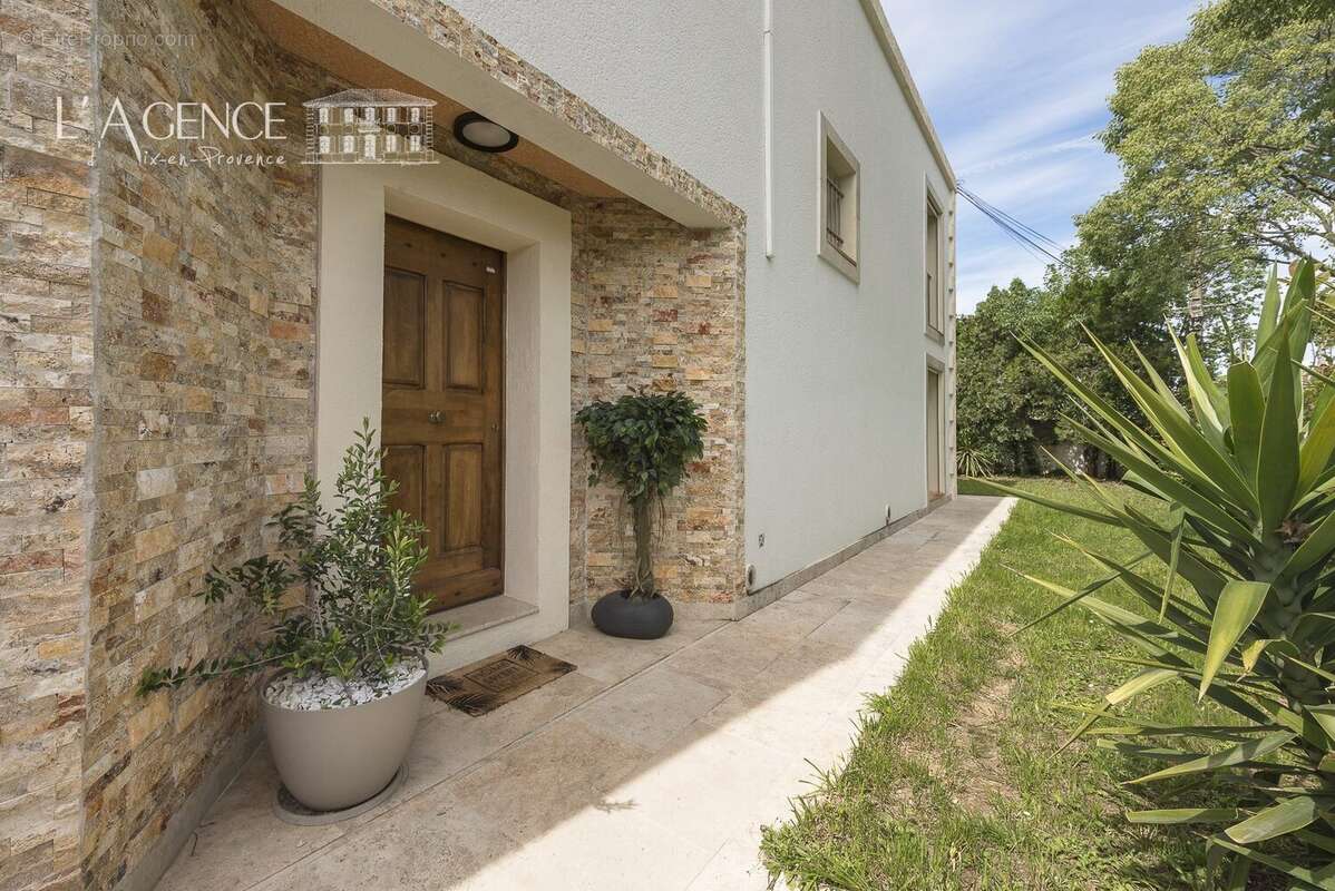 Maison à ARLES