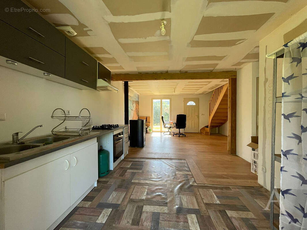 Maison 4 pièces, 3 chambres, jardin, garage, Limetz-Villez, maison de 2019 - photo 15