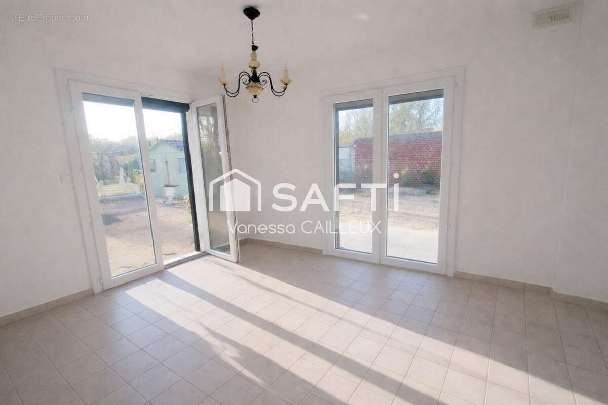 Photo 3 - Maison à LA FERE