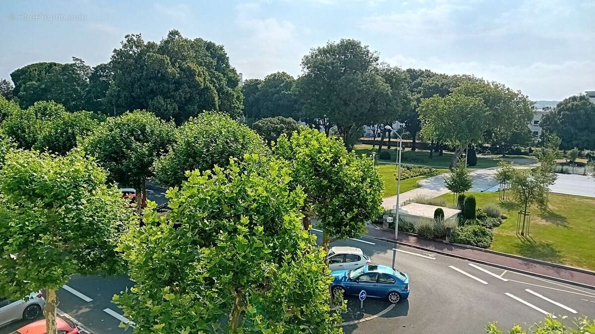 Secteur Foncillon, Appartement rénové de 54 m² deux chambres - photo 20