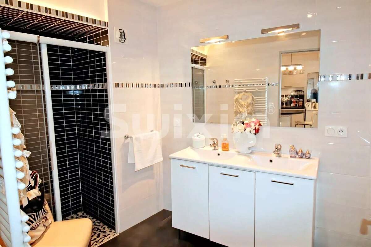 Appartement à AIX-LES-BAINS