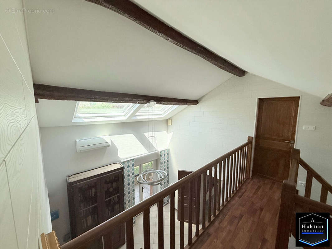 Maison à LE PLESSIS-BELLEVILLE