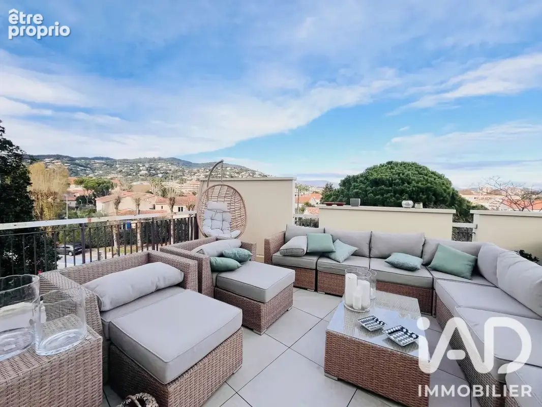 Photo 1 - Appartement à MANDELIEU-LA-NAPOULE