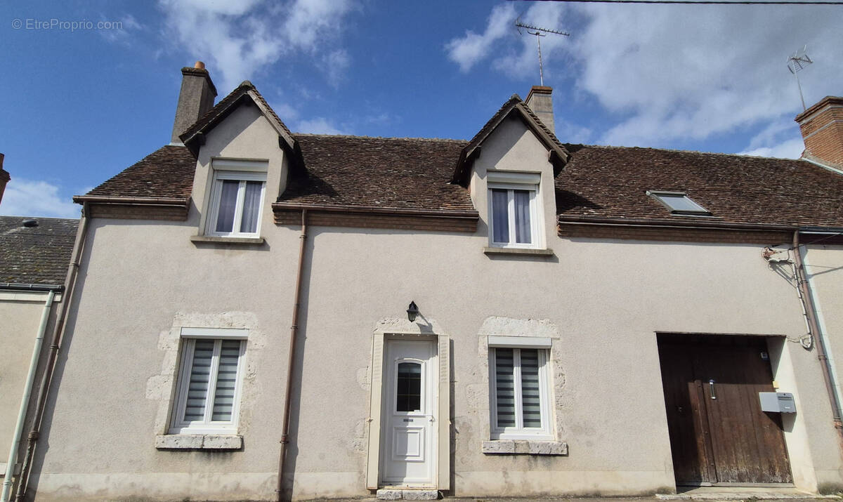 Maison à LAILLY-EN-VAL