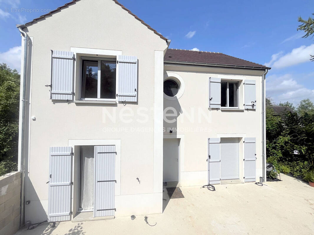 Maison à ARRONVILLE