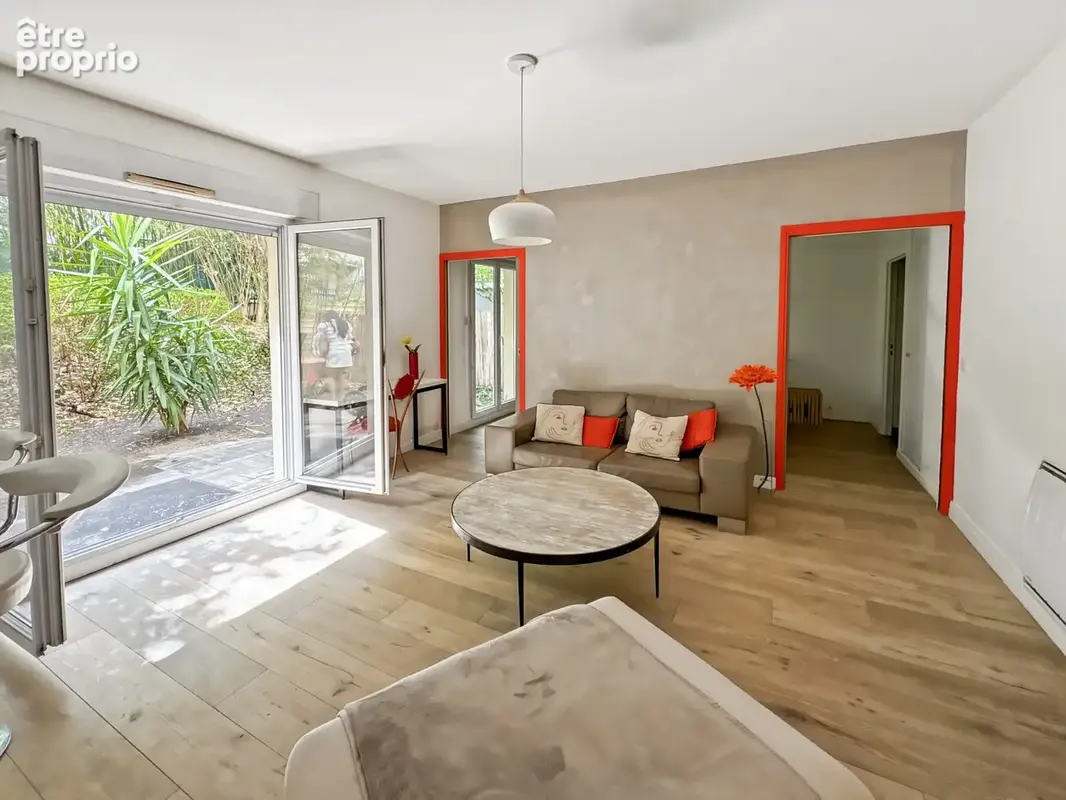 Photo Appartement à La Garenne-Colombes au prix de 299 000€