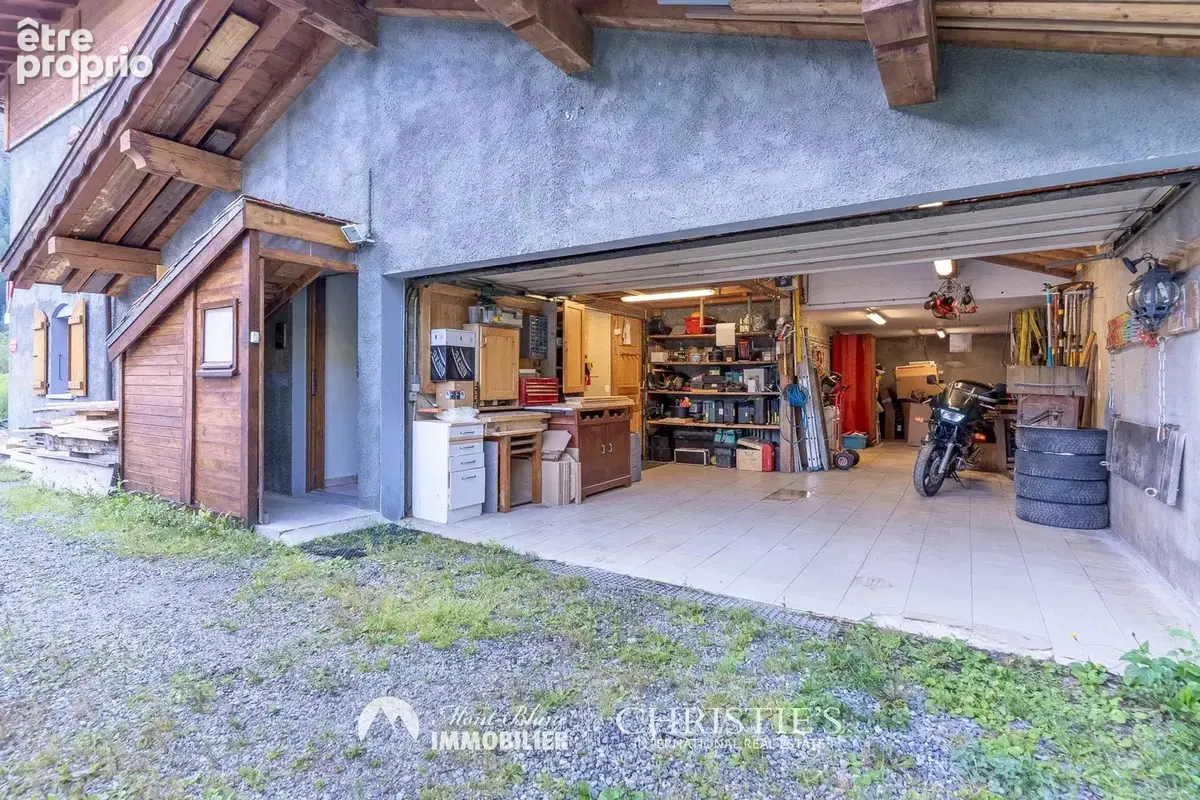 Grande maison de village à Vallorcine, 13 pièces - photo 4