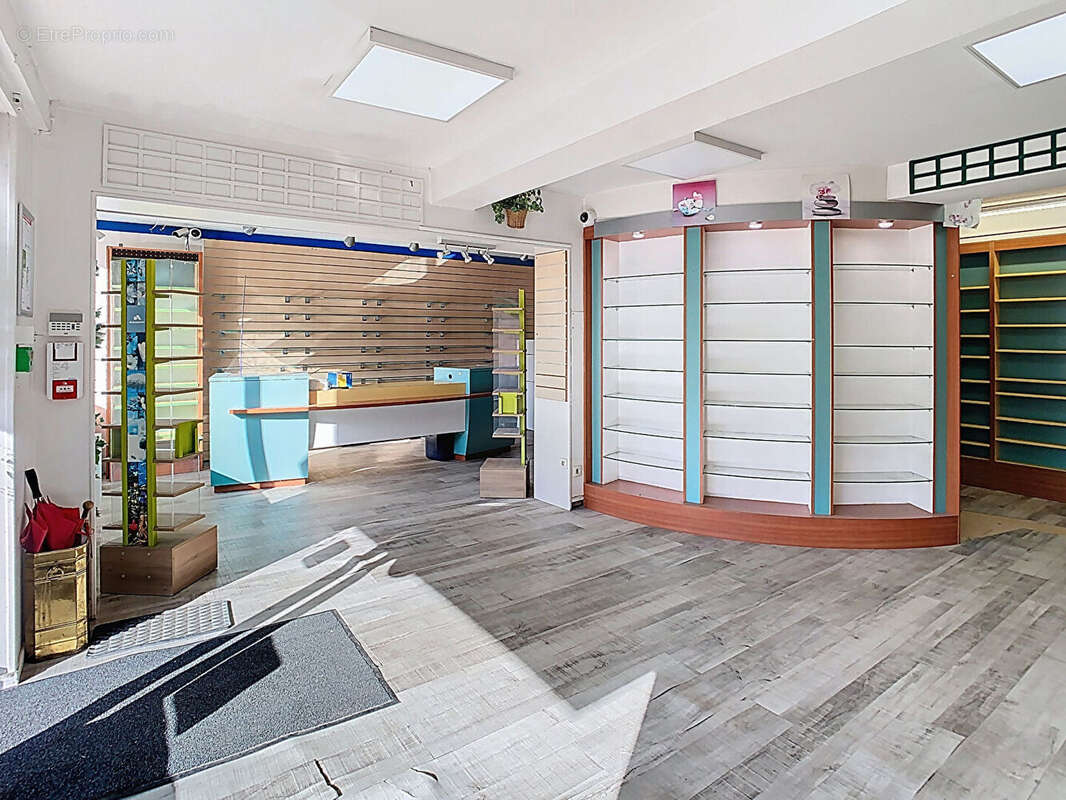 Maison à PONT-DE-VAUX